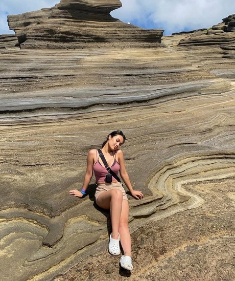 Axnuwin sex star pic