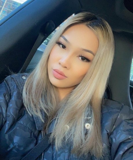 Axnuwin model top archive