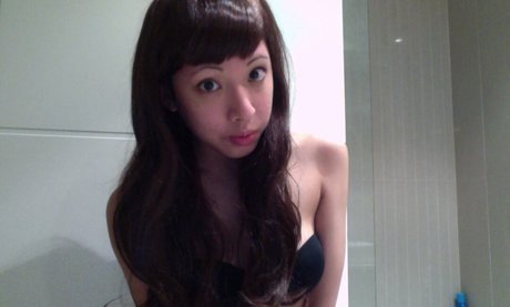 Women4chan nude actress image