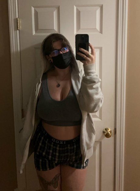 Thekinkcouch nude star picture