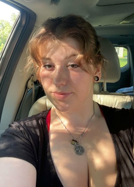 Thekinkcouch model pornographic photos