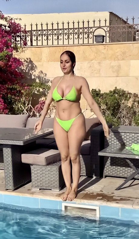 LanaRose786 nice model img