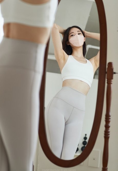 evelynsexy19 best model gallery