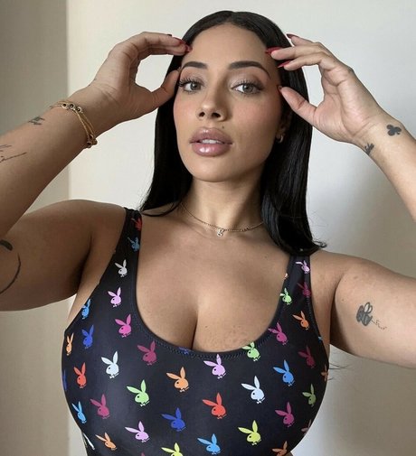 Gabriella Firek model hot archive