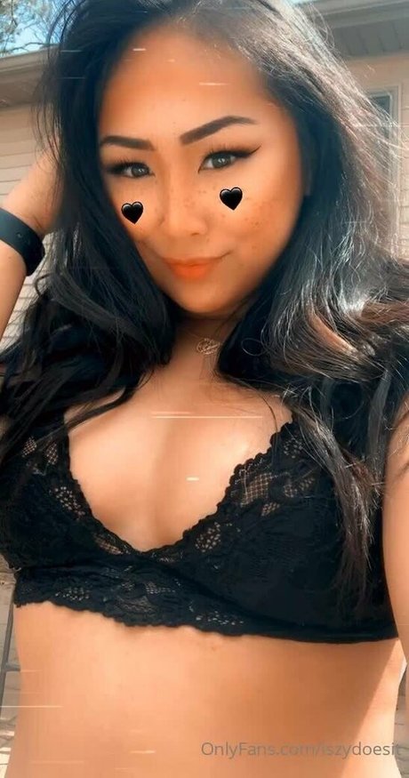 Got Iszyyy pornstar nude galleries