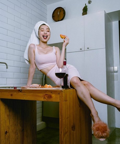 nayoungkim18 sexy star images