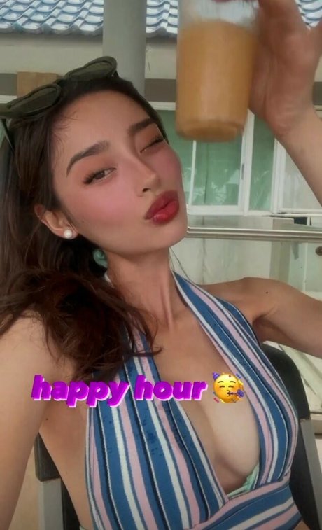 nayoungkim18 naked pornstar img