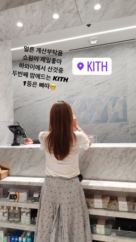 ueleelee art model galleries