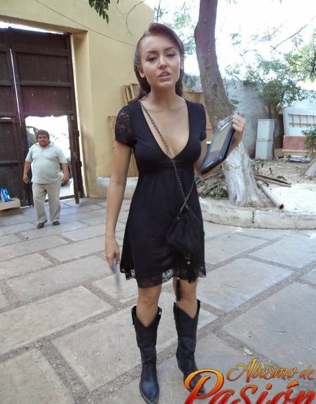 big natural tits onlyfans free naked pictures