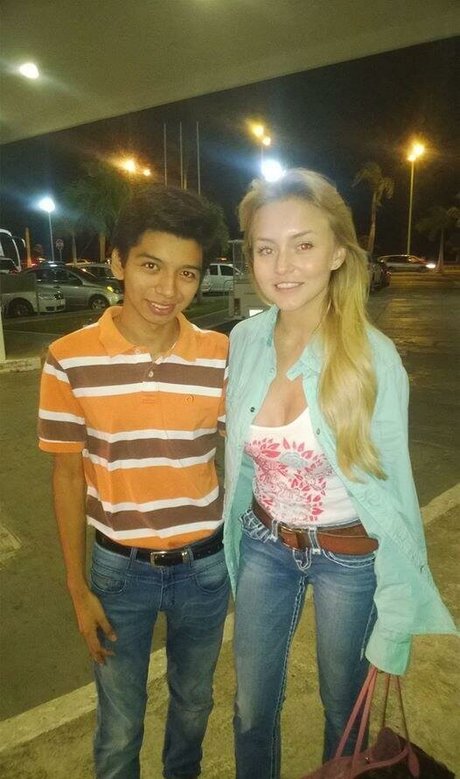 muscle nude onlyfans adult photos