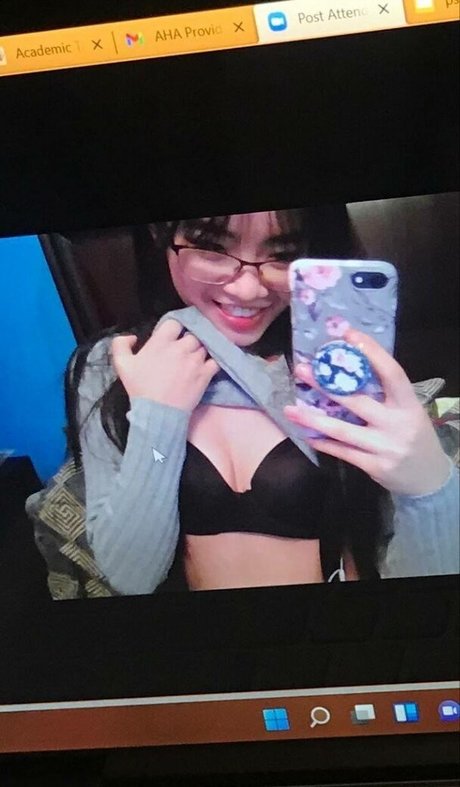 neens beanz sexy actress pics