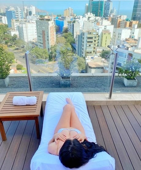 Roxana Tejada model top gallery