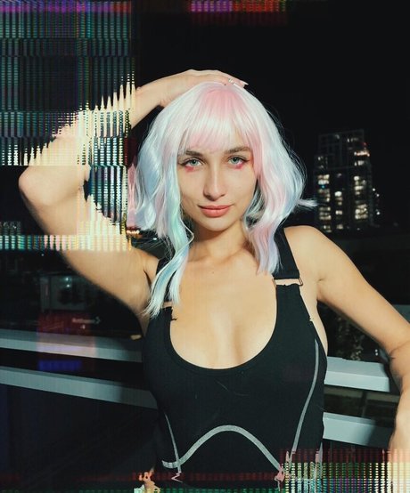 Victoria Stirling erotic actress gallery