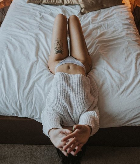 crismaia97 high quality pornstar photos