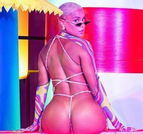 MC Rebecca pornstar nice galleries