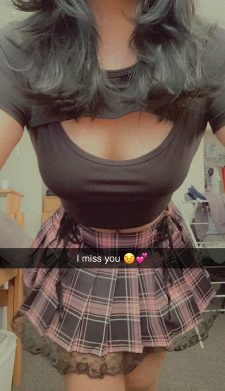 unhingedmindd model high quality img