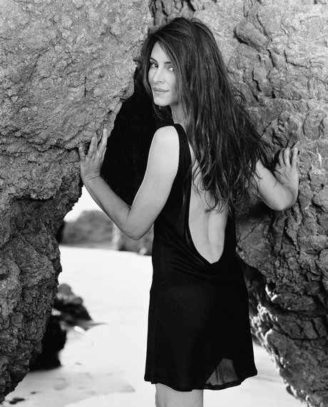 Madeleine Stowe nudes star image