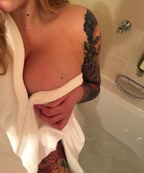 big tits skinny onlyfans top images