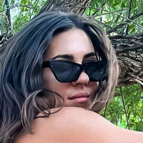 Sloane Nash nude star img