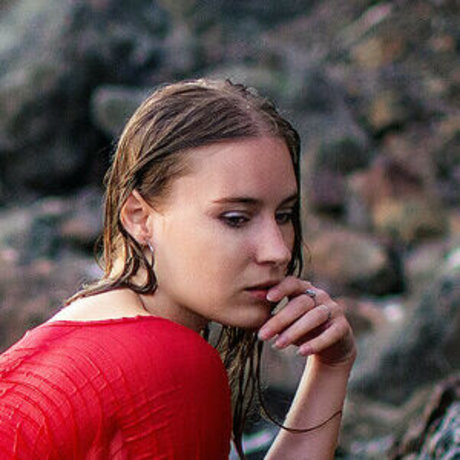 alinasolntse pretty pornstar photos