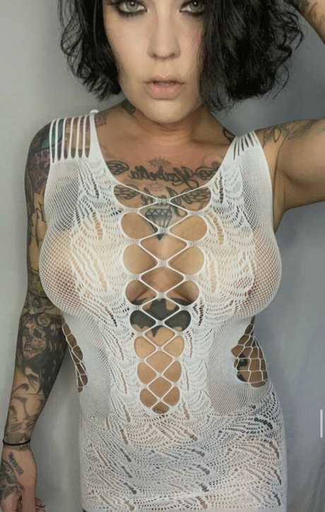 Msgunn hot actress photos