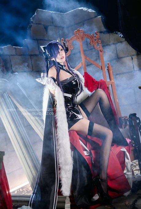 LinZiLinZi09 star top pic