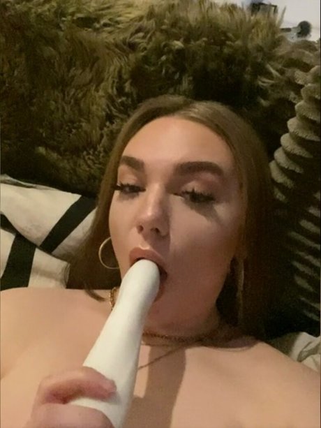 Girlfriends model art photo