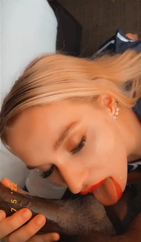 curvy teen onlyfans hot xxx photo