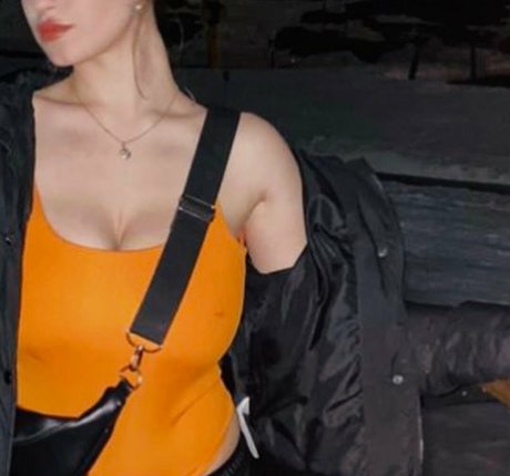 Abigail Maison model image