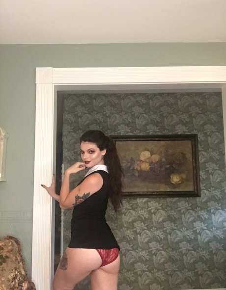 hexsuicide erotic star image