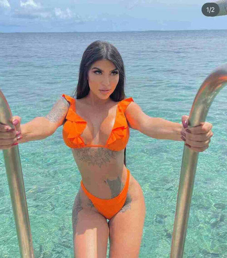 Alanamaxxine model sex archive