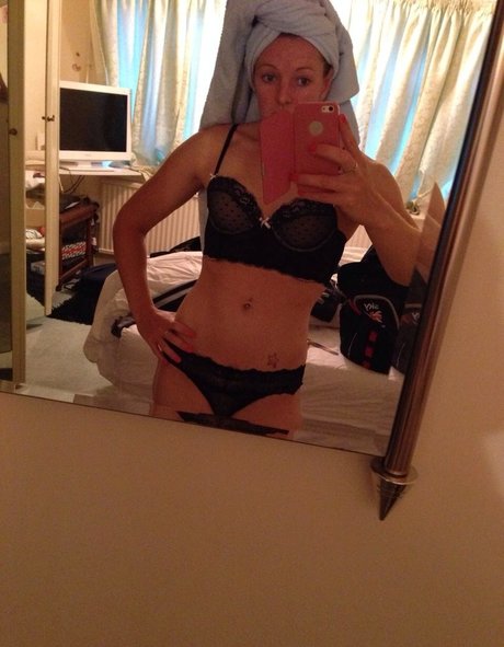 Katy Marchant exclusive model img