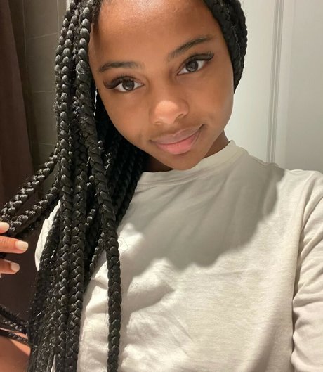 Saffronnn star archive