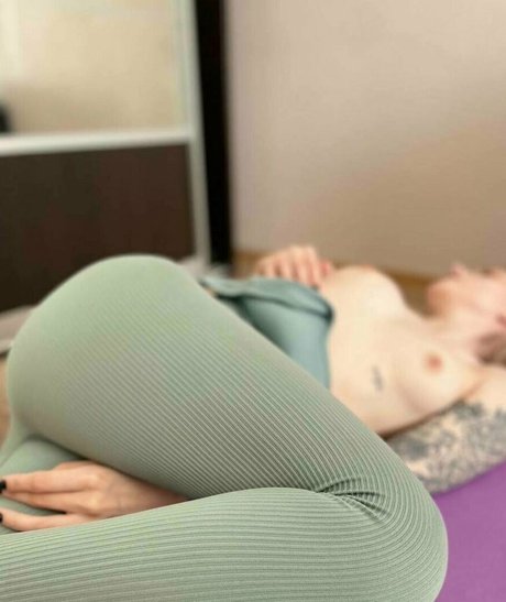 tattooed shemale onlyfans art nude images