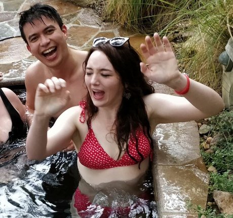 Fern Brady art star pictures