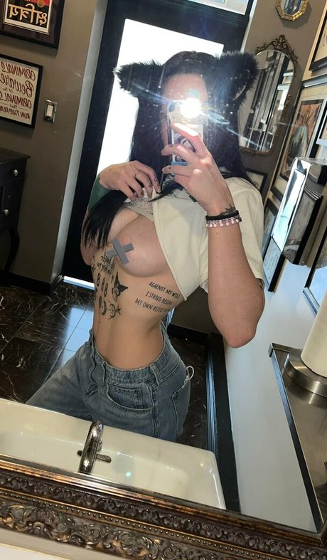 Bunni alexia pornstar art picture