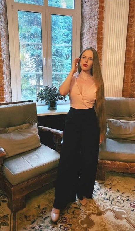 Eva Gevorgyan star porn image