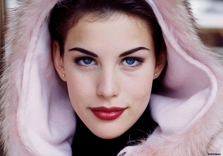Liv Tyler pornstar nude photo