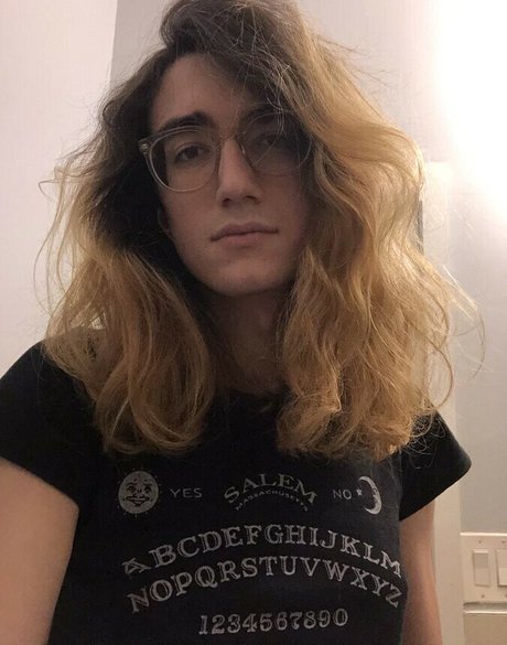 Autoautophilia perfect pornstar pics