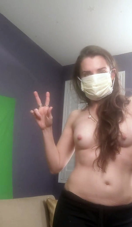 Alicia Arden model sexy galleries