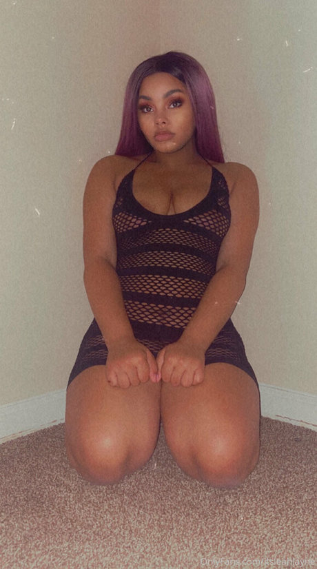 Leah Layne exclusive model images