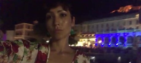 Dominant Mommy model art archive