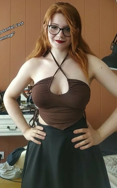 Heavenshii sex star photos