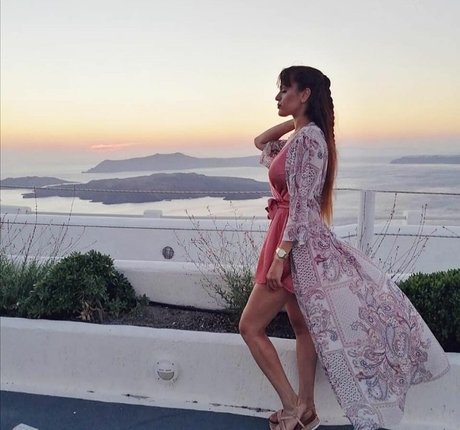 Angela Doxa high quality actress photos