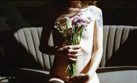 Galipompom model beautiful galleries