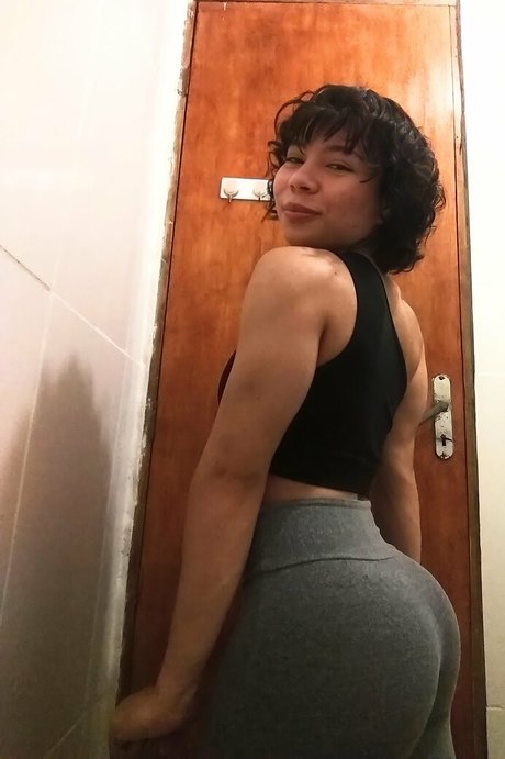 Lala Vieira Quick photo