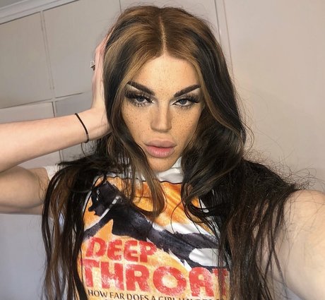 Bronte King art pornstar img