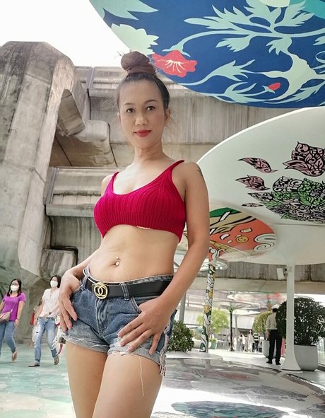 Thai Milf Rita top model photos