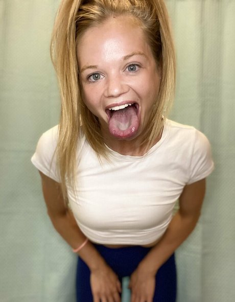 katelynlongtongue naked actress gallery