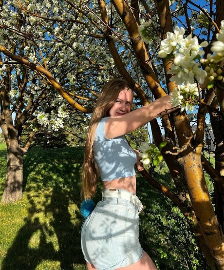 jem69710 model nude gallery